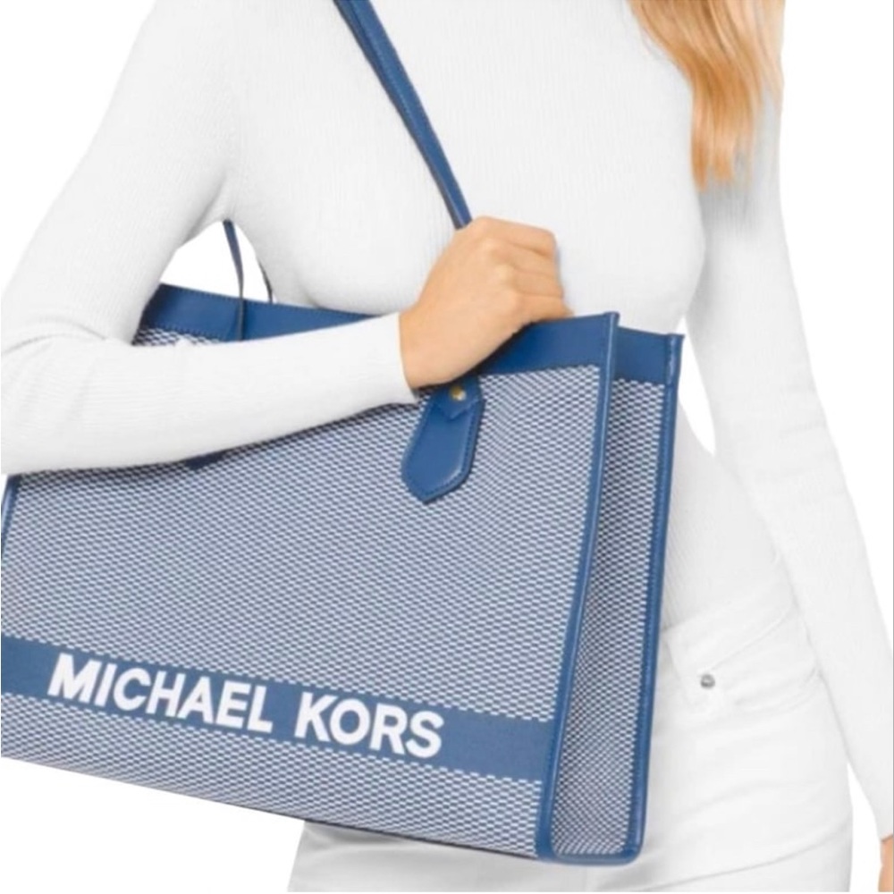 Michael Kors Tote
